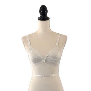 $10 or 2/$15 Warner’s Vintage Any Which Way Unlined Bra Sz 34 A-B-C